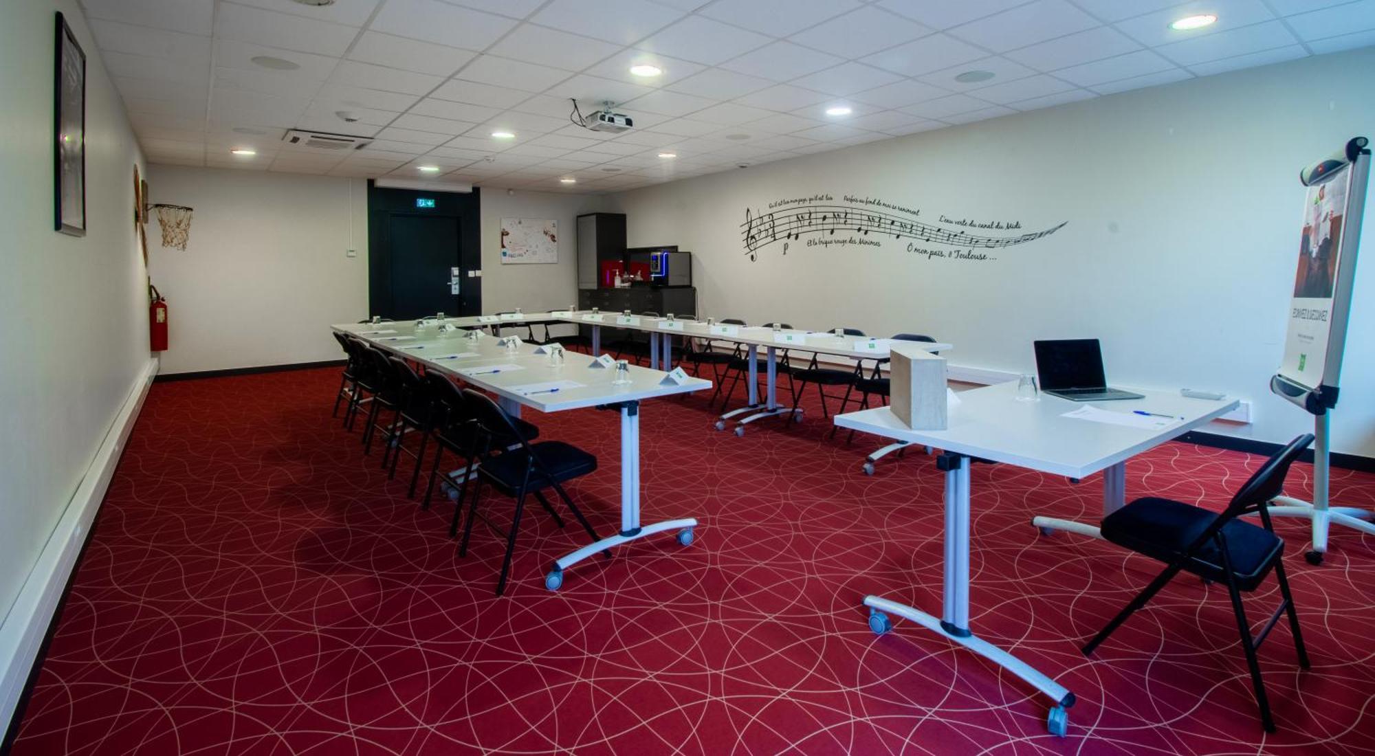 Ibis Styles Toulouse Blagnac Aeroport Hotel Exterior photo